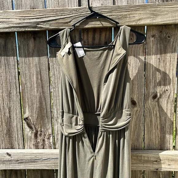 NWT green maxi dress versatile sleeveless soft flowy comfortable preppy dress xs - Picture 5 of 13